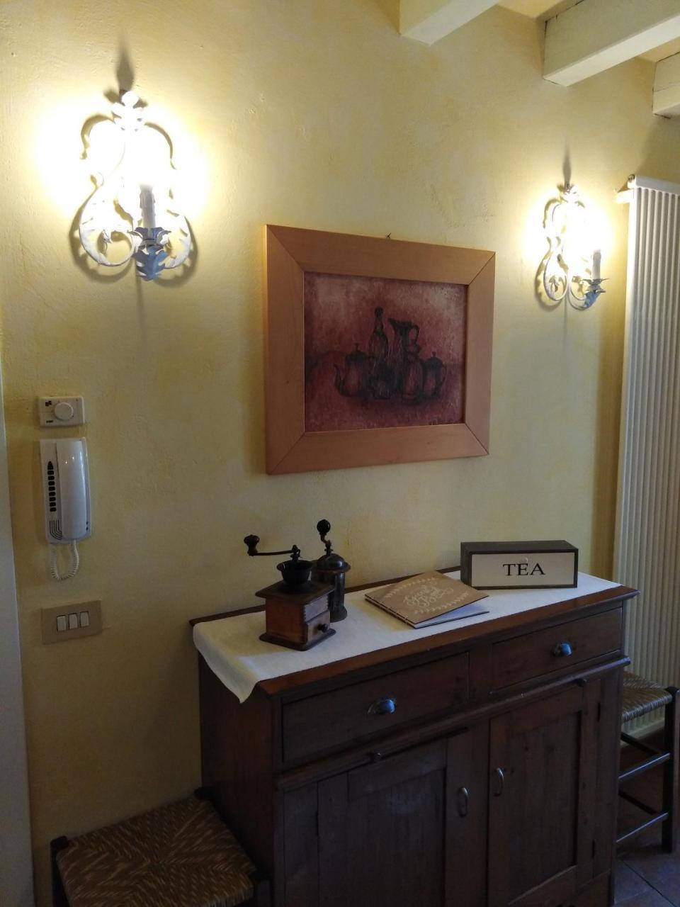 Casa Del Capitello Apartment คาปริโน เวโรเนเซ ภายนอก รูปภาพ